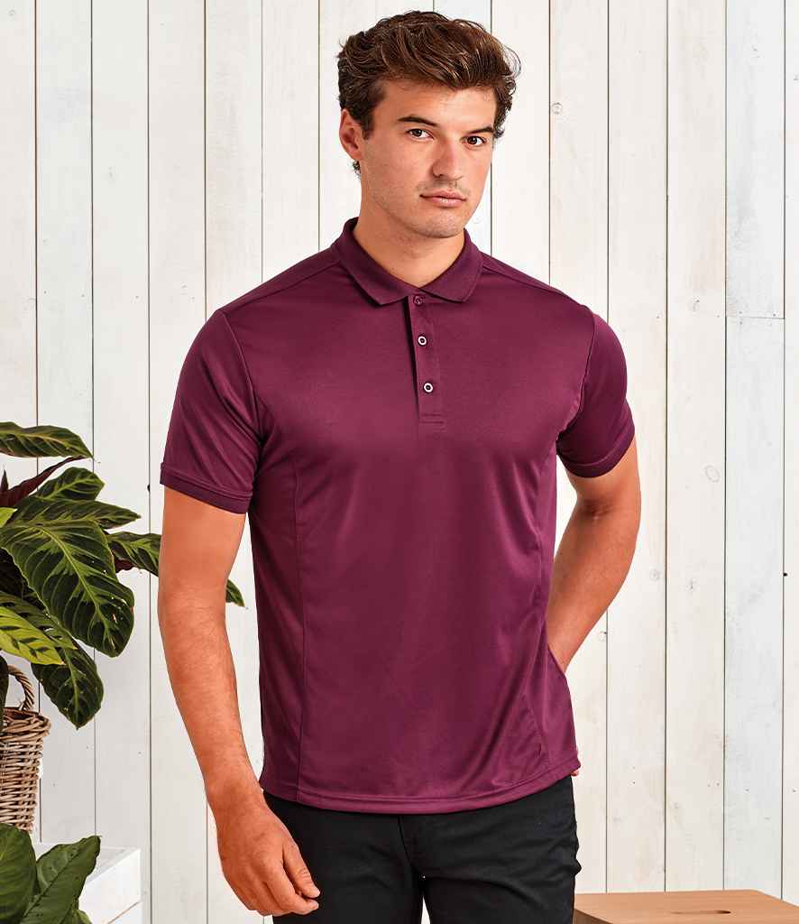 PR615 Aubergine Model